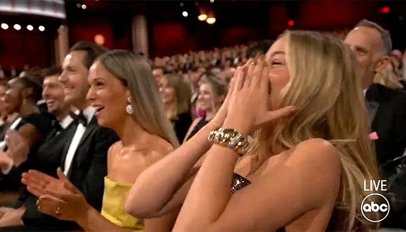 Margot Robbie - Dương Tử Quỳnh và dàn sao phản ứng gây sốt trước màn nude 100% chấn động Oscar của John Cena