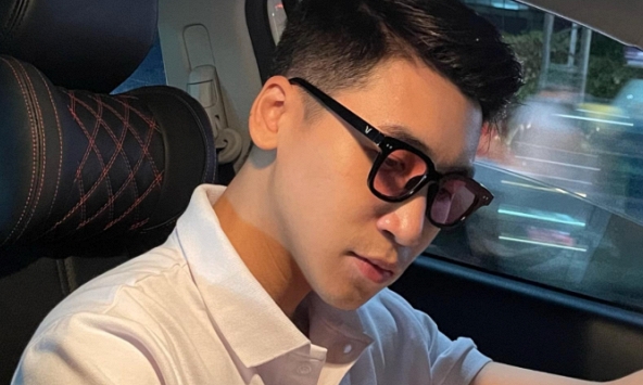 Cuộc sống của Huy Cung trước khi đi tu: Nhà riêng xe xịn đều có đủ, từng vướng tin đồn có bạn gái mới nhưng vẫn độc thân