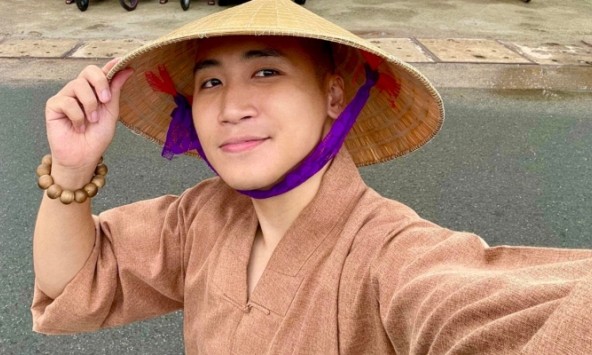 Huy Cung lên tiếng xác nhận xuất gia, vợ cũ có động thái gì? 