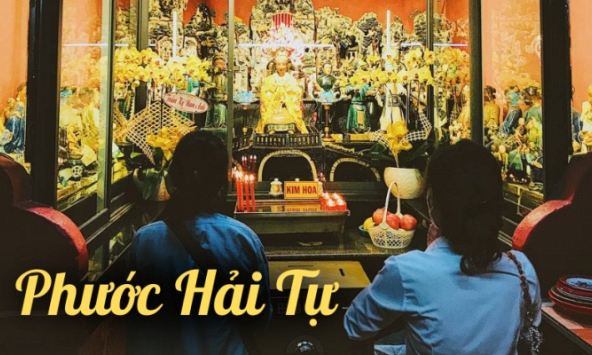 Bí ẩn ngôi chùa trăm tuổi nằm giữa khu dân cư đông đúc, chốn cầu con nổi tiếng bậc nhất TP.HCM