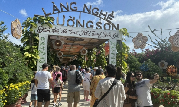 Du lịch Khánh Hòa dự đón 9 triệu lượt khách du lịch năm 2024