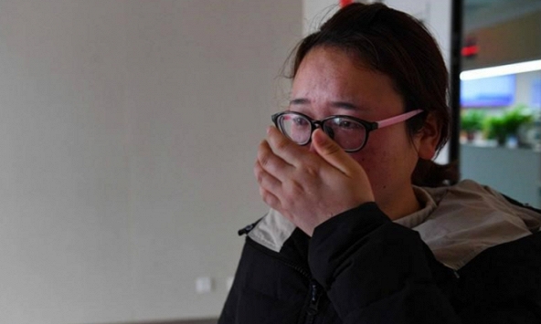 8 năm bị 31 công ty đuổi việc, nữ thạc sĩ đổ hết trách nhiệm cho mẹ, nghe câu chuyện phía sau ai cũng ngán ngẩm: 'Thật quá quắt'