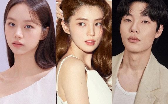 SỐC: Han So Hee trở mặt viết tâm thư dài thừa nhận hẹn hò Ryu Jun Yeol, gửi lời xin lỗi Hyeri