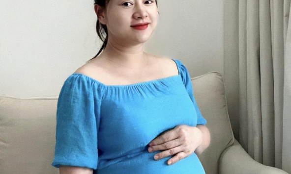 Người hâm mộ kể chuyện gia đình, diễn viên Lan Phương vào khuyên nhủ 1 câu mà ai cũng nức nở khen: Quả là bà mẹ khéo dạy con!