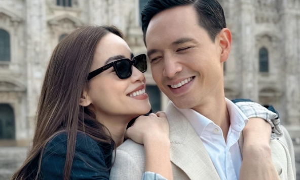 Hà Hồ tiết lộ tin nhắn siêu ngọt của Kim Lý nhưng có một chi tiết khiến cô cực bất ngờ về chồng