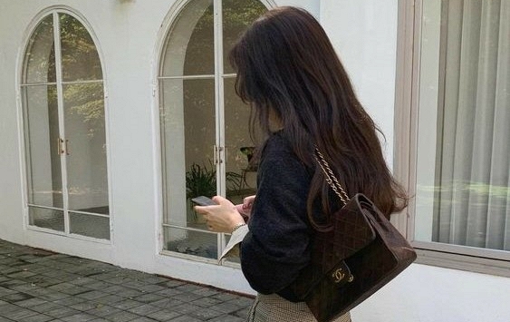 Sinh viên mới ra trường đòi lương khởi điểm 10 triệu, nhà tuyển dụng nói 'khó chấp nhận', netizen rần rần tranh cãi