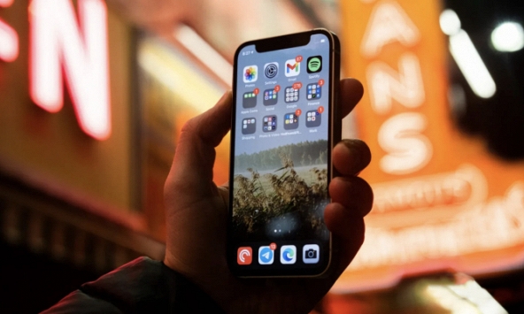 Apple gửi cảnh báo nóng tới hàng triệu người dùng iPhone