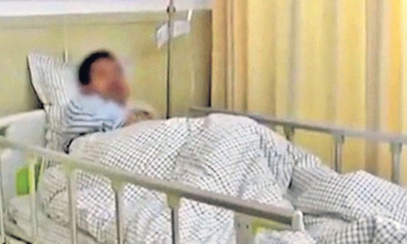 Người đàn ông cơ thể dồn ứ tới 2 lít nước tiểu, bác sĩ sốc ngang vì nguyên nhân liên quan đến 'cửa sau' 