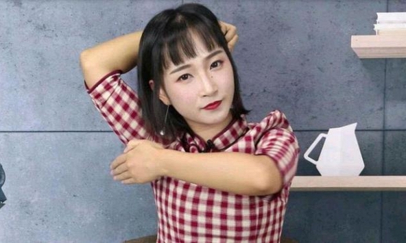 Vỗ nhẹ 2 chỗ và làm 2 việc giúp lá gan của phụ nữ khỏe hơn, ứ khí gan tan biến