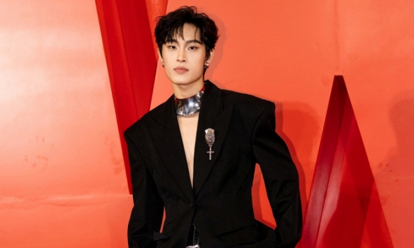 Wren Evans đột ngột hủy bỏ mọi đêm diễn tại Mỹ và Châu Âu, lý do là gì?