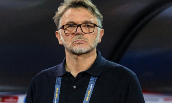 HLV Trousseir đã làm gì cho đội tuyển Việt Nam: Thua đậm nhất lịch sử, lần đầu tiên bị loại từ vòng bảng