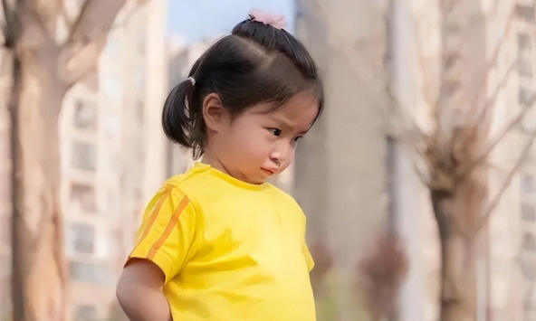 Nếu con bạn có 4 hành vi này chứng tỏ EQ của bé bị thấp, cha mẹ nhớ để ý cải thiện