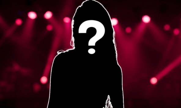 Nữ ca sĩ đình đám Vbiz đột ngột bán nhà để sang Mỹ ở thời đỉnh cao, bị nghi đã sinh 2 đứa con, cuộc sống giờ thế nào?