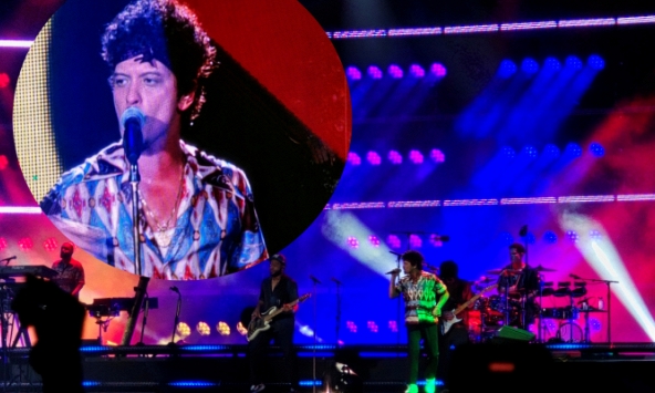 Bruno Mars lần đầu lộ diện sau nghi vấn thua nợ cờ bạc 50 triệu USD: Cực suy, rưng rưng nước mắt trong đêm diễn tại Thái Lan