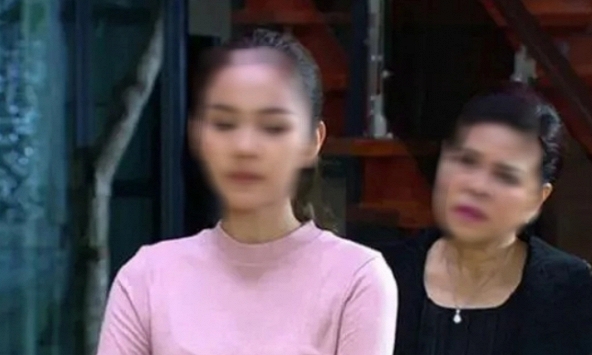 Sang nhà hàng xóm vay tiền, bác ấy nói một câu mà tôi tức tái mặt, tuyên bố không bao giờ bước chân sang nữa