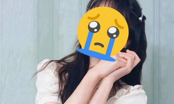 Hot nhất Weibo: Sao nữ phá sản vì vỡ nợ 310 tỷ, bị 'khai trừ' khỏi showbiz mãi mãi