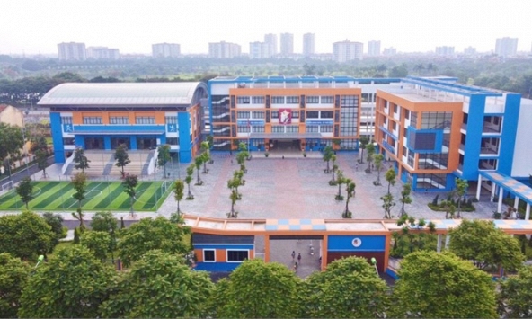 Nhiều phụ huynh Hà Nội từng ái ngại khi ở quận này vì xa xôi nhưng nay 'mừng húm' vì con được học trong những ngôi trường rộng rãi