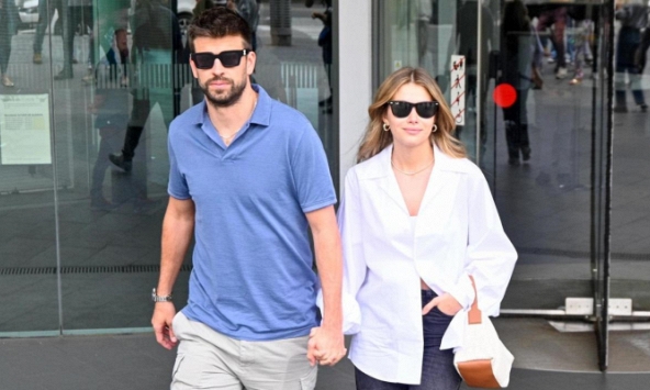 Pique cùng tình mới kém 12 tuổi lần đầu lộ diện sau phát ngôn 'đụng chạm' của vợ cũ Shakira