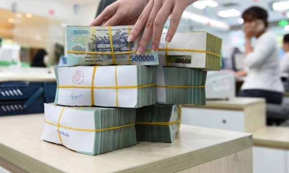 Công an Hà Nội công bố 18 tài khoản ngân hàng nhận hơn 35 tỷ đồng tiền lừa đảo và 28 bị hại