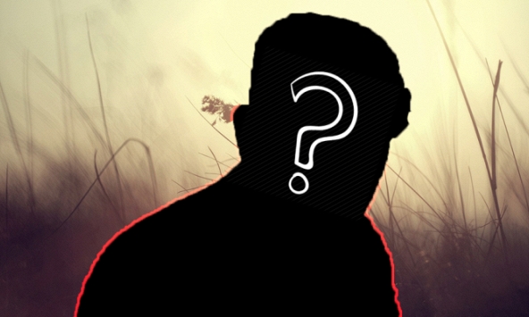 Nam thần tự đâm hơn 30 nhát dao vì bị cho là kẻ thất bại