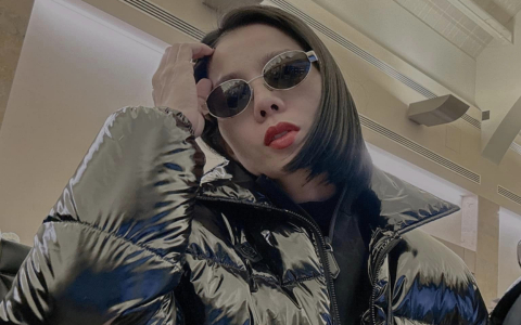 Khổ như Lệ Quyên: Đi diễn xa nhớ nhà nhưng không biết phải nhớ cái nào!