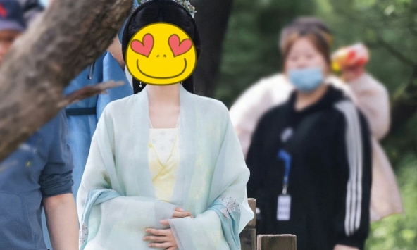 Mỹ nhân Hoa ngữ vừa bị chê thậm tệ ở phim mới giờ khiến 'cả làng' quay xe gấp vì đẹp đến bất ngờ