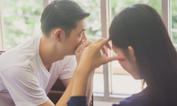 Nhìn bản thỏa thuận trước khi kết hôn mà bạn trai hí hửng đưa ra, tôi chỉ muốn hủy đám cưới ngay lập tức