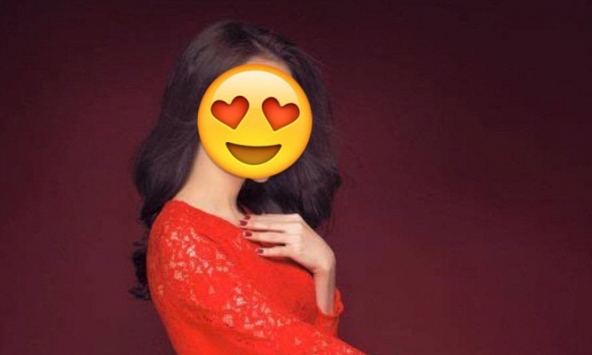 Từng giấu việc mang thai, 9h tối mới ra đường, Á hậu này giờ làm mẹ cực khéo: Tiết lộ 3 quy tắc dạy con an toàn được khen 