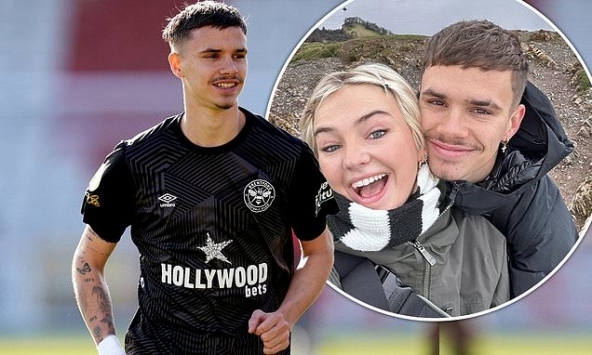 Chưa đầy 2 tháng sau tuyên bố chia tay, quý tử nhà Beckham đã quay lại với bạn gái cũ