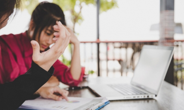 Tôi bị chồng mắng cho vuốt mặt không kịp vì chi tiêu hết 30 triệu mỗi tháng