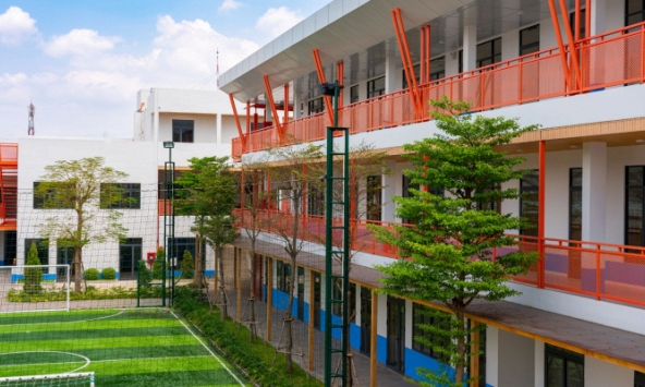 Đây là 3 trường tư thục có học phí đắt nhất TP.HCM, phụ huynh phải chi hàng trăm triệu/năm: Ngó qua cơ sở vật chất, trường nào cũng bề thế!