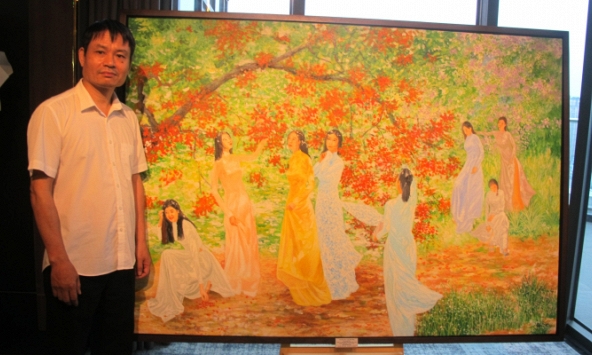 Sức hút từ “Vườn xuân rực rỡ” của Trần Hữu Dũng