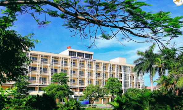 Không phải trường chuyên, đây vẫn là trường cấp 3 mơ ước của học sinh Hà Nội: Điểm TB 8/9 môn thi tốt nghiệp THPT lọt top thủ đô