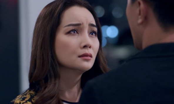  Mai Thu Huyền buồn vì bị chèn ép suất chiếu