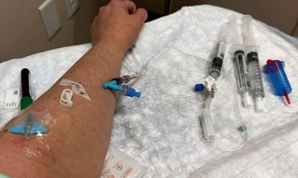 Chân tay co giật, sùi bọt mép, cô gái hoảng hồn khi biết có giun ký sinh 20cm trong não