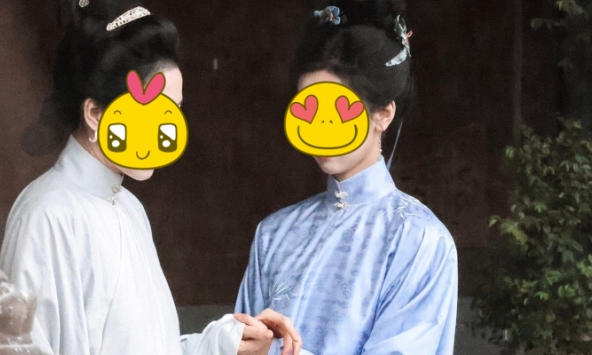 Mỹ nhân Hoa ngữ được khen như thiên kim tiểu thư xé sách bước ra, nhan sắc hoàn hảo trời sinh để đóng cổ trang