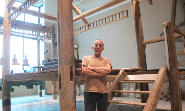 “Lát cắt mỏng” về những thực hành nghệ thuật “mở đường”