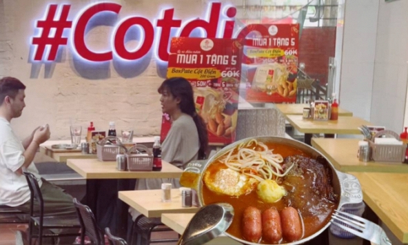 Clip: Sau vụ pate có giòi ở chi nhánh Thái Bình, khách hàng tại Cột Điện Quán Hà Nội phản ứng ra sao? 