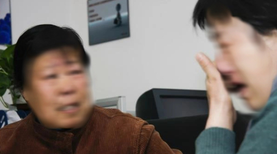 Mẹ chồng vừa về hưu đã ra oai với con dâu, sau khi nghe lời đáp trả đanh thép, bà cũng phải chịu thua và tuyên bố không quản nữa!