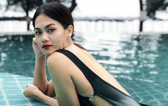 Nữ trọng tài Thái Lan cực sexy gây sốt ở giải bóng chuyền quốc tế VTV9 Bình Điền