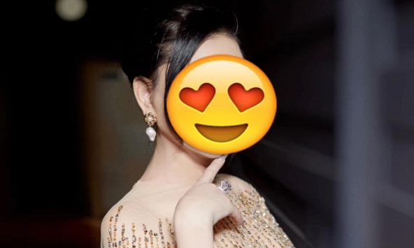 Được mẹ chi 1 tỷ nhờ người mang thai hộ, con trai sao Việt này giờ trổ mã đẹp trai, lộ 1 chi tiết cho thấy được nuôi dạy khéo