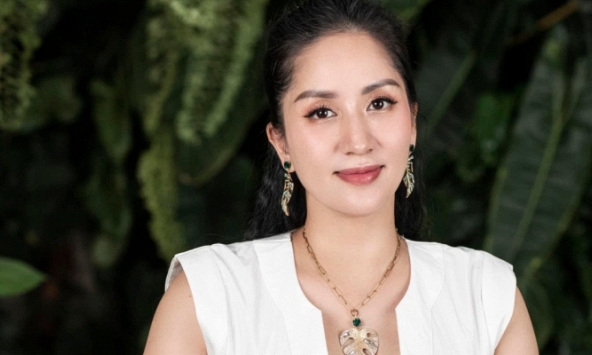 13 năm trước, những sao nữ nào tham gia Bước nhảy hoàn vũ cùng Khánh Thi