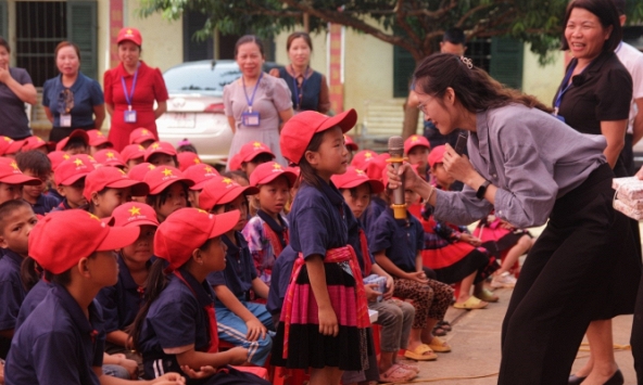 Care For Việt Nam đồng hành chăm sóc sức khỏe cho trẻ em và người kém may mắn