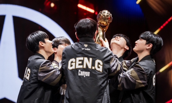 Loạt khoảnh khắc ấn tượng nhất MSI 2024: Gen.G vô địch, cánh tay chấn thương của Faker