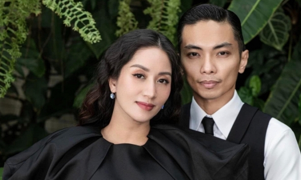 Khánh Thi bị dân mạng tràn vào thả phẫn nộ sau vụ đòi nợ, Phan Hiển cũng không tránh khỏi vạ lây