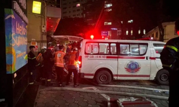 Hiện trường vụ cháy nhà trọ ở Trung Kính khiến 14 người tử vong