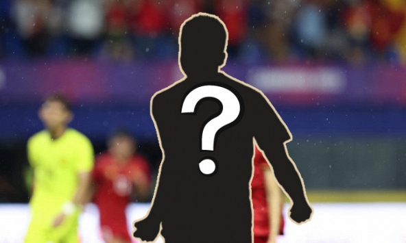 Khó hiểu tiền đạo 3 năm mới ghi được 1 bàn ở V.League vẫn được gọi lên đội tuyển Việt Nam 