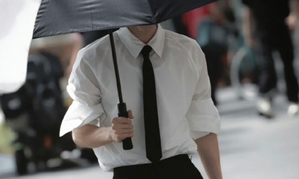 Mỹ nam sơ mi trắng đẹp xuất sắc ở phim mới làm điên đảo cõi mạng, hội chị em mau nhận chồng!