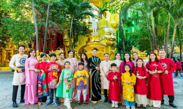 Phi Thanh Vân ở tuổi 42 sau nhiều biến cố: Hài lòng với cuộc sống hiện tại, hạnh phúc với các dự án cộng đồng