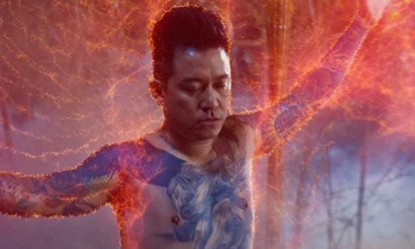 Tuấn Hưng đáp trả cực gắt khi bị chê về giọng hát, 'chấp niệm' với Quả Táo Vàng tới mức mời khán giả viết lời mới luôn!